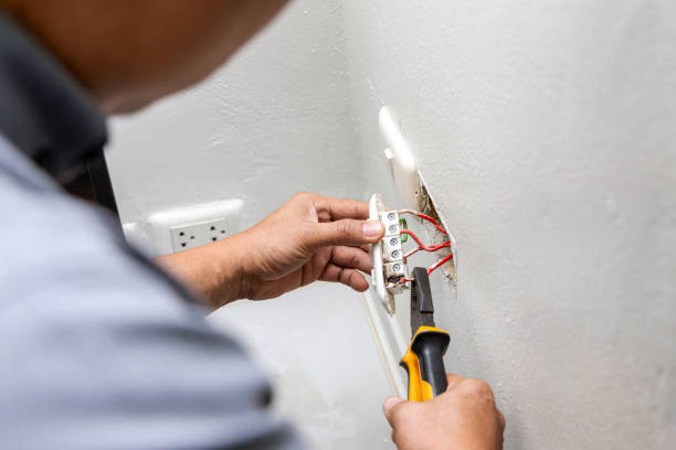 Electrical Outlet Repair in Center Hill, FL